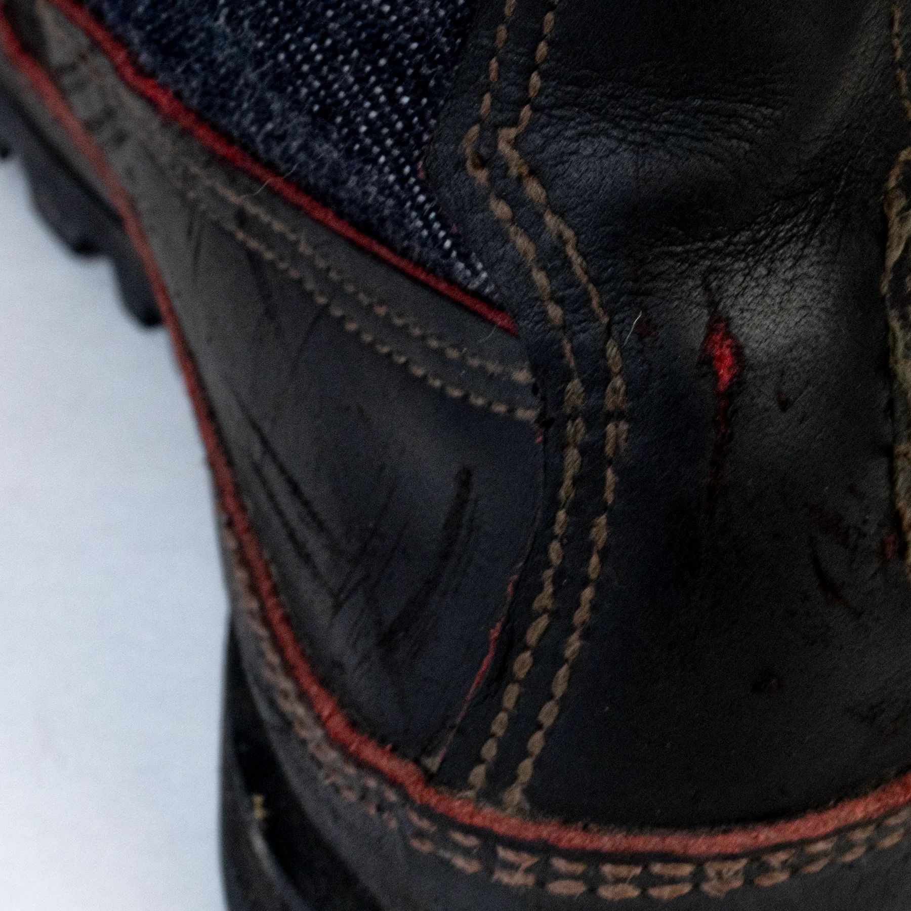 Rose Anvil X Naked & Famous X Russell Blood Core PH - Image 6
